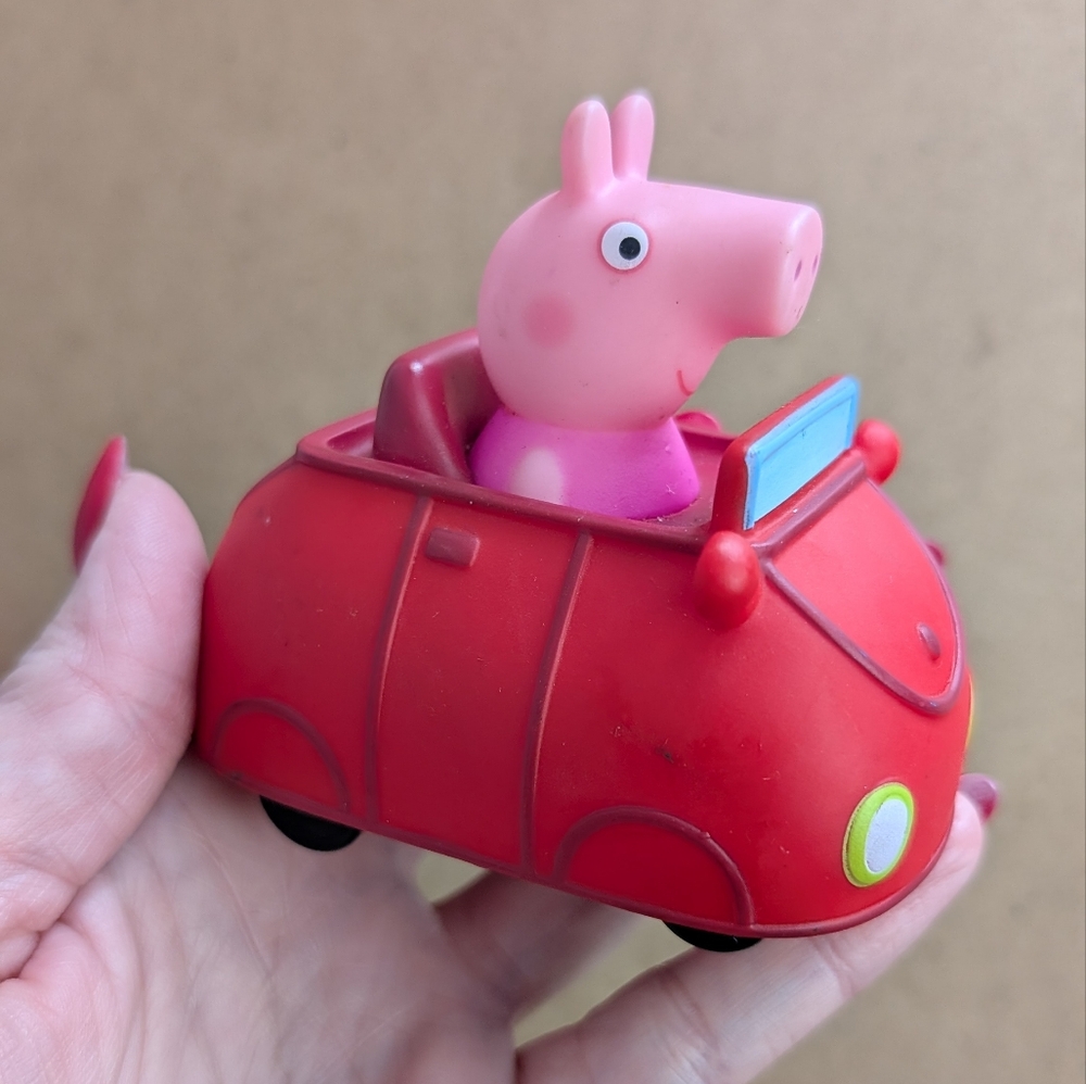Peppa Pig & Friends Figures and School House Playset - Picture 13 of 14